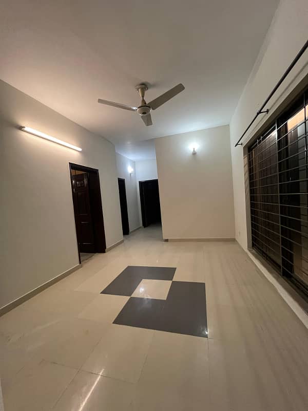 Facing Park 12 Marla 04-Bedrooms House is available for Rent in Askari-11, Lahore 8