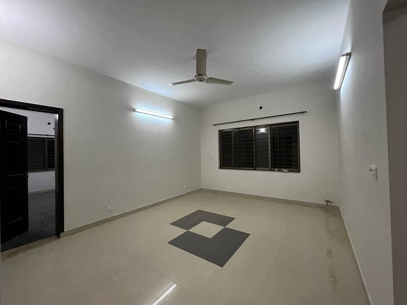 Facing Park 12 Marla 04-Bedrooms House is available for Rent in Askari-11, Lahore 15