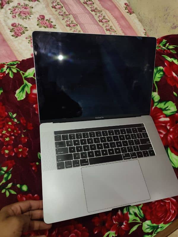 MacBook Pro 2018 7