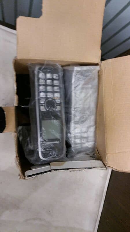 Panasonic single twin 3711 By Malaysia cordless phone free delivery 4