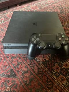 ps4 slim with box