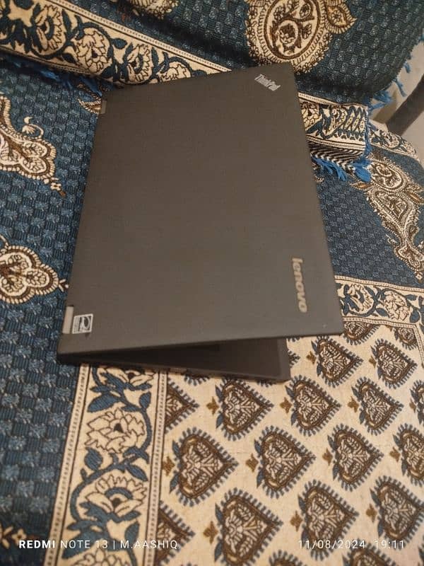 Lenovo Thinkpad Core i7 4th generation 8GB RAM 500GB HDD and 128GB SSD 0