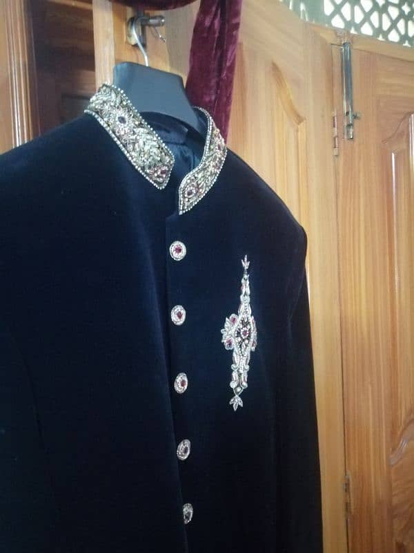 Black Shirwani for sale. condition is brand new 3