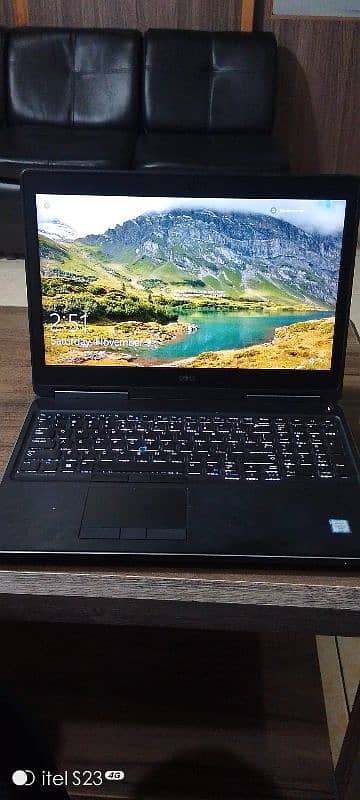 Dell precision 7510 Core 7i 6th GEN 0