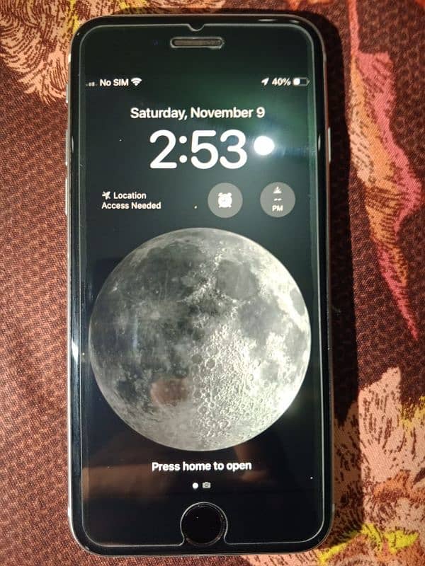 I phone se2020good condition water pack sco sim working 2