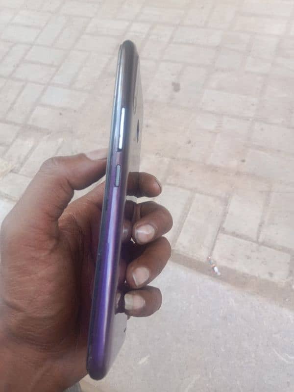 I am selling my Mobile Infinix smart 7 1