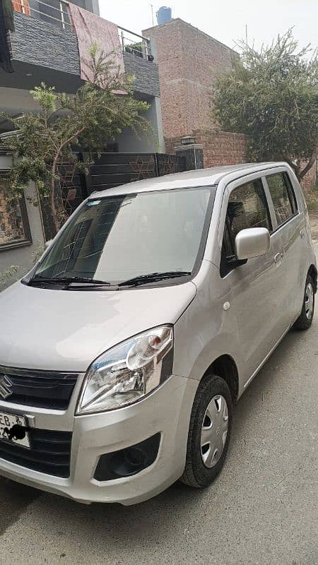 Suzuki Wagon R 2018 1