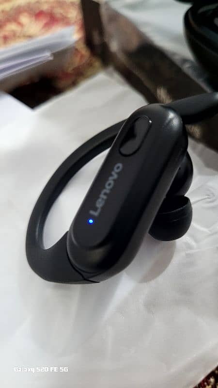 Earbuds Lenovo 100% Original. 2