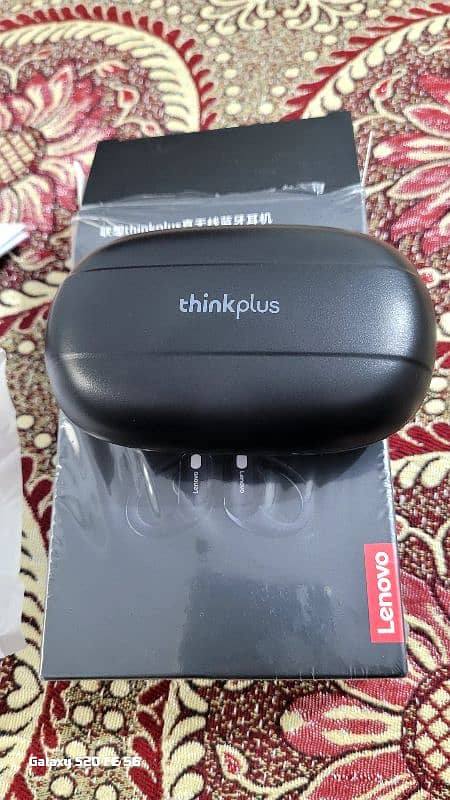 Earbuds Lenovo 100% Original. 4