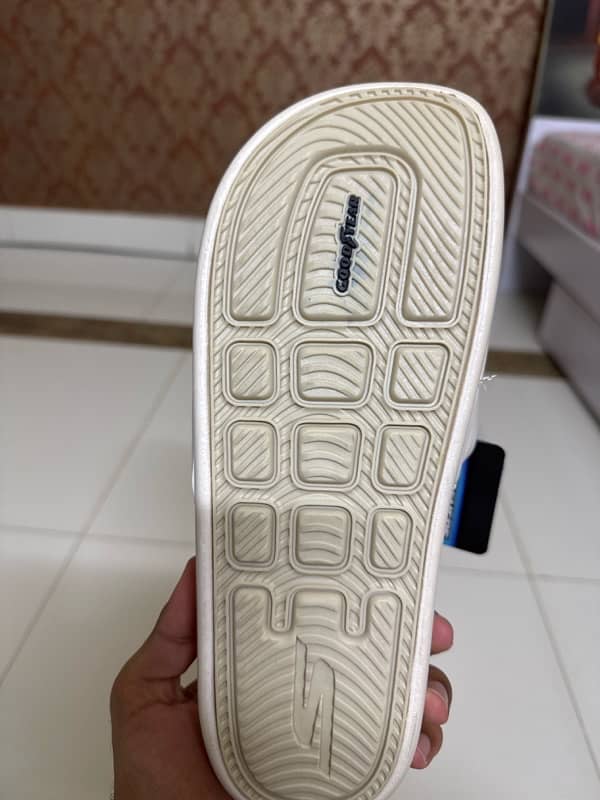 Brand New Skechers Comfortable Slippers 2