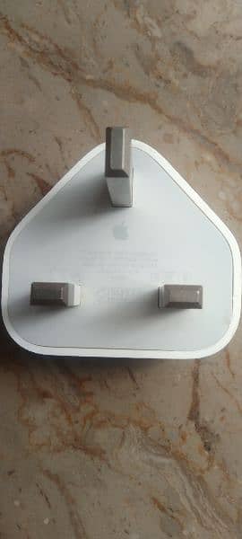 original iphone adapter 2