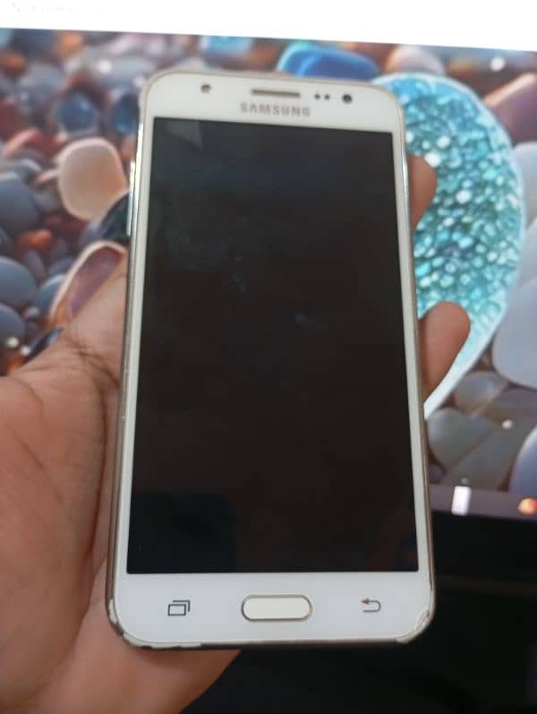 Samsung Galaxy J5 4