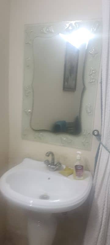 mirror with mirror fram and bathroom  cupberd 0