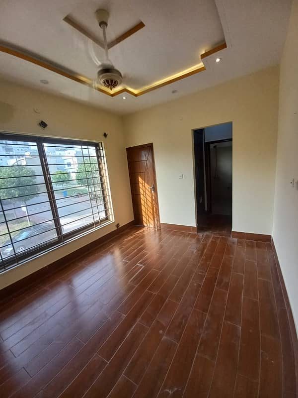 5 Marla Double Storey House Available For Rent 10