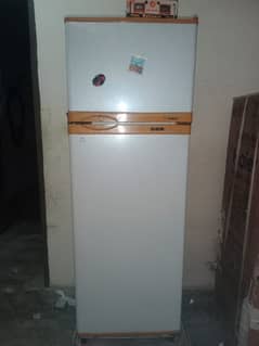 Dewlance refrigerator behtreen coling krhi