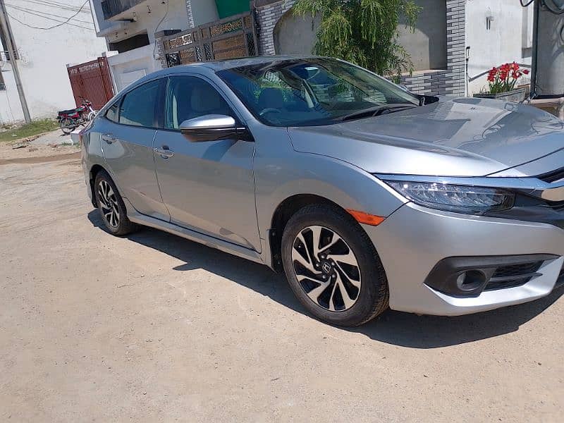 Honda Civic Oriel 2017 0