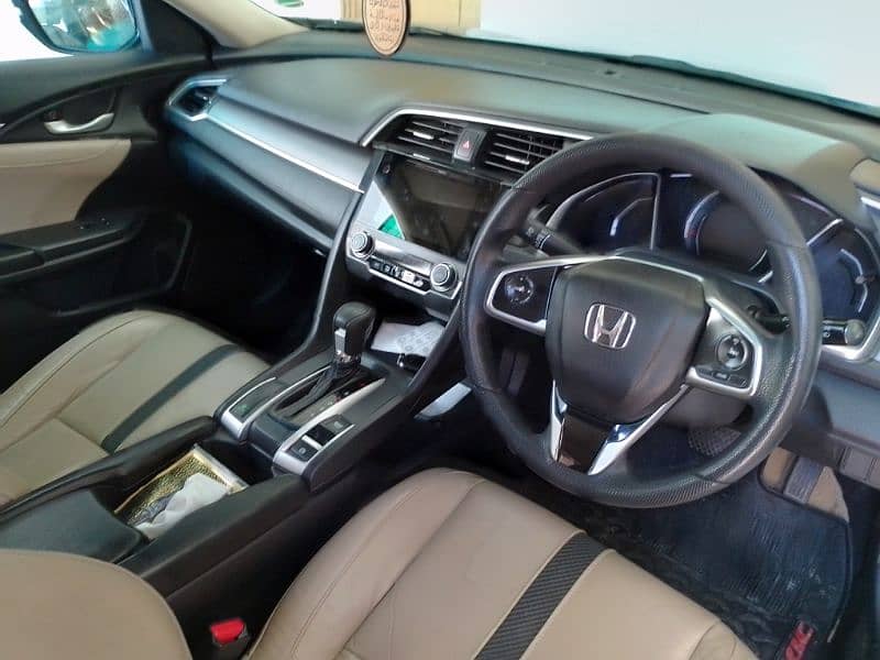 Honda Civic Oriel 2017 4