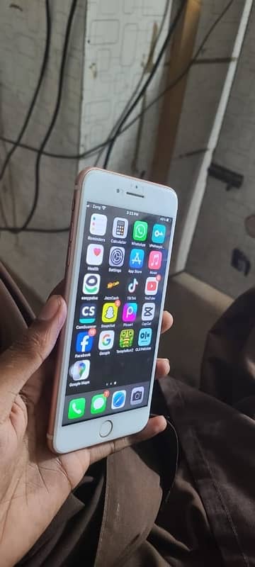 I phone 7 plus 128gb pta aprove 0