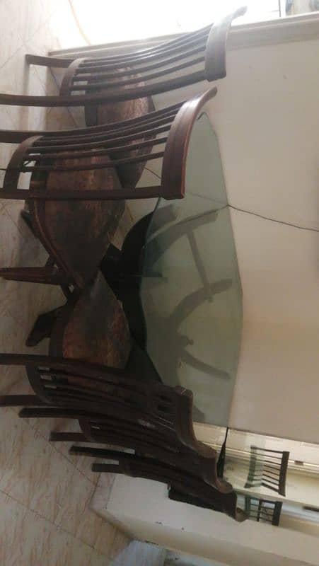 Dinging Table large size|5 chairs|used condition but good quality 1