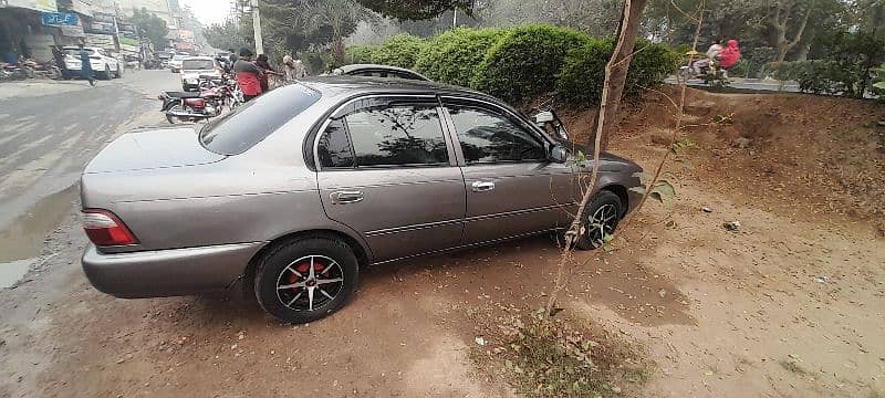 Toyota Corolla 2.0 D 2001 3