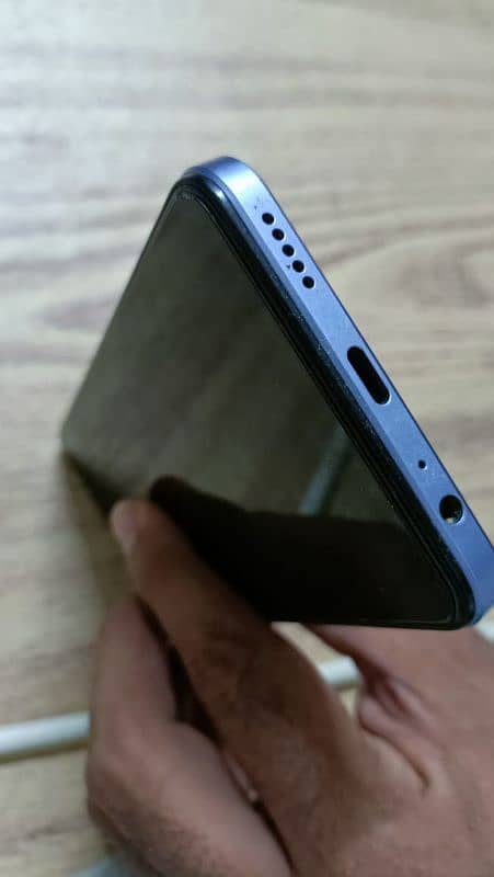 vivo y17s 2