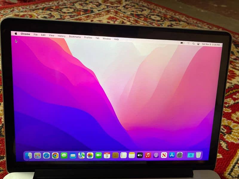 MacBook Pro 2015 (13 inch) Display 1