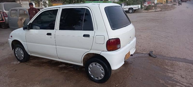 Daihatsu Cuore 2004 2