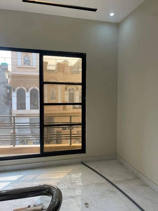 5 Marla Stylish House for Sale in Al Ahmad Garden Lahore 18