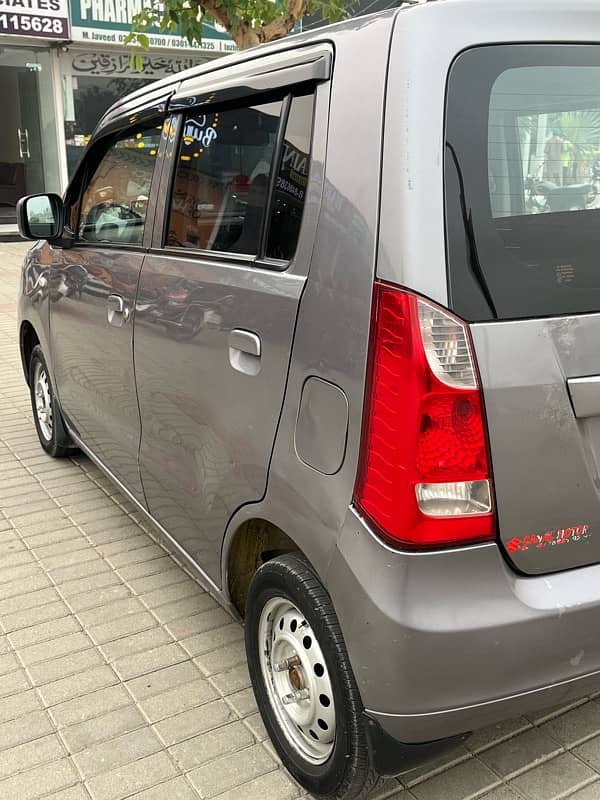 Suzuki Wagon R 2016 6