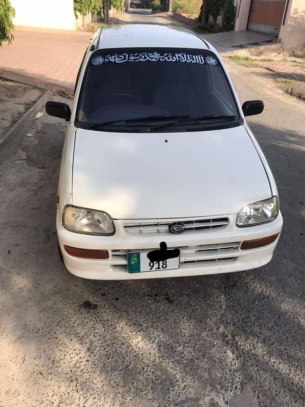 Daihatsu Cuore 2001 1