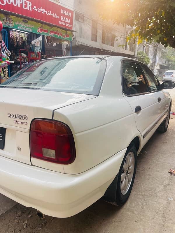 Suzuki Baleno 2004 5