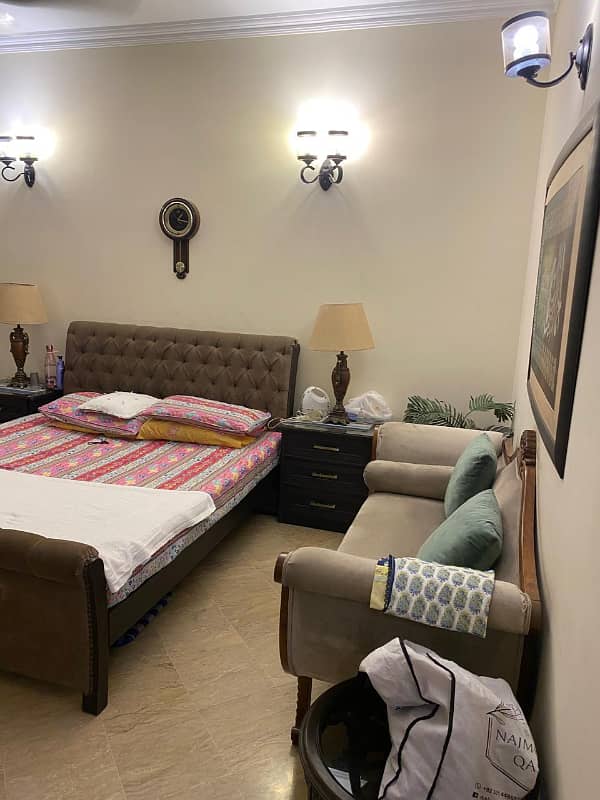 10 marla fully renovated beautiful bungalow for sale in Eden avenue (EXT) lahore 13