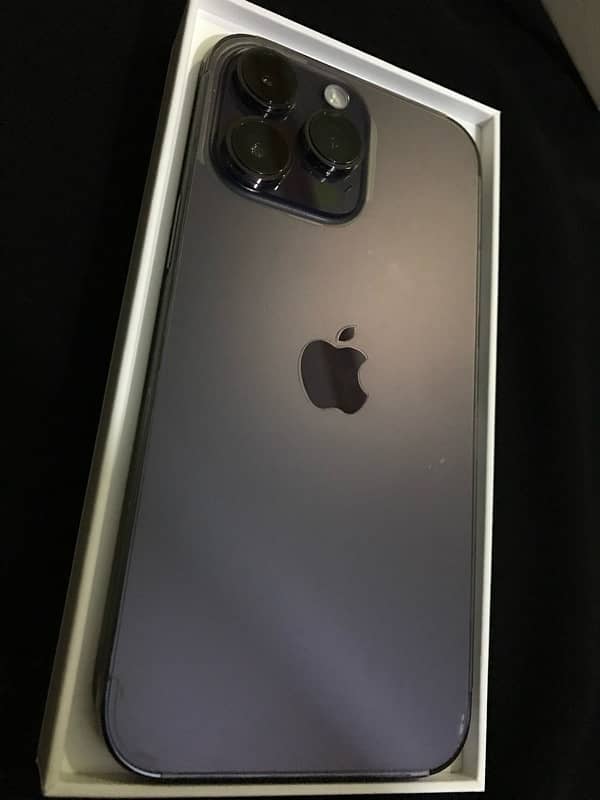 iPhone 14 pro max Deep purple 6