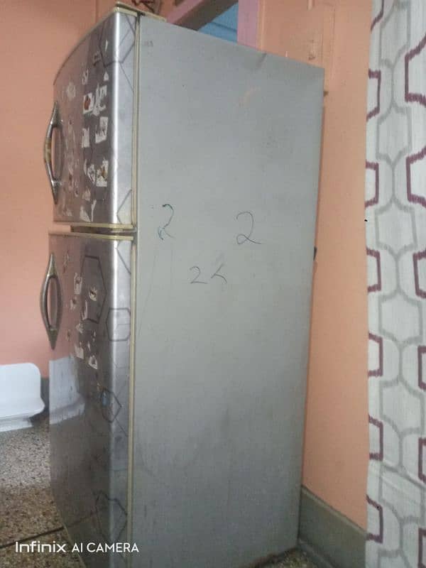 Haier Fridge HRF-272 for Sale 1