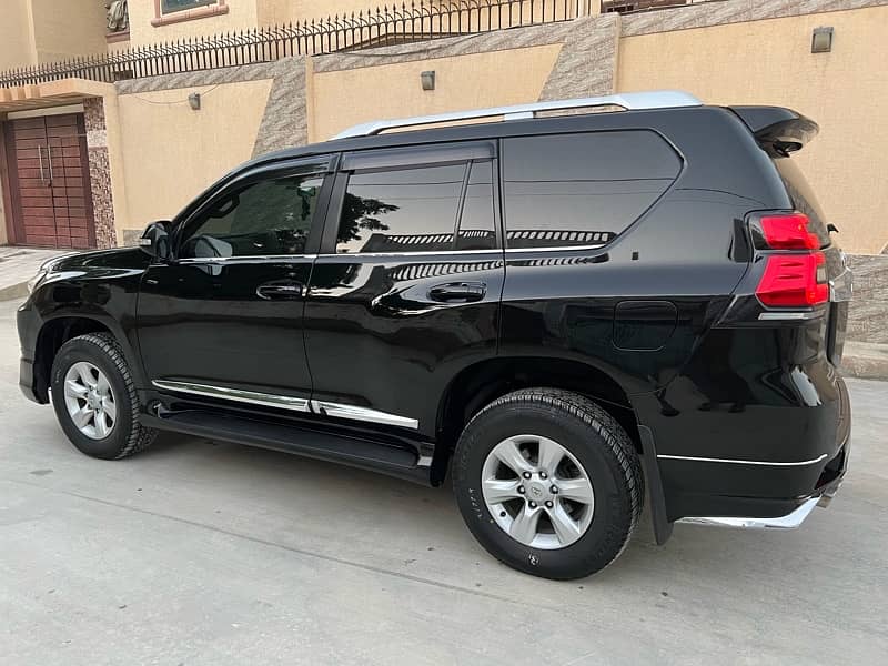 Toyota Prado 2013 11