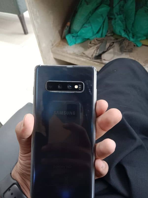 Samsung galaxy s10 + 4