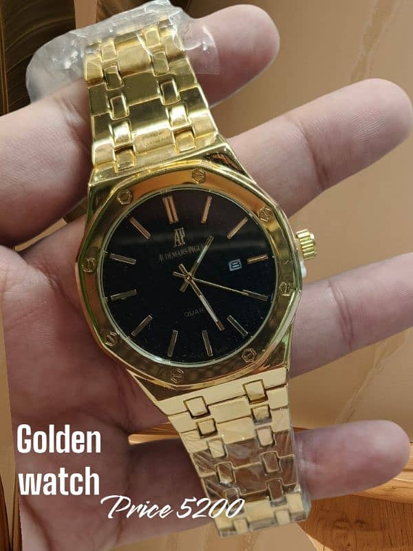 Branded watch golden 0