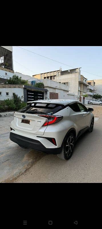 Toyota C-HR 2017 2