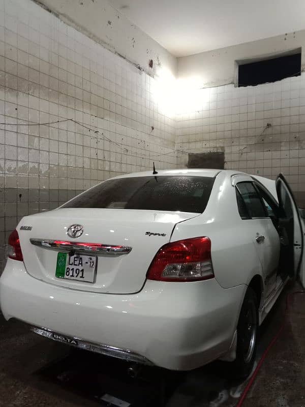 Toyota Belta genuine 5