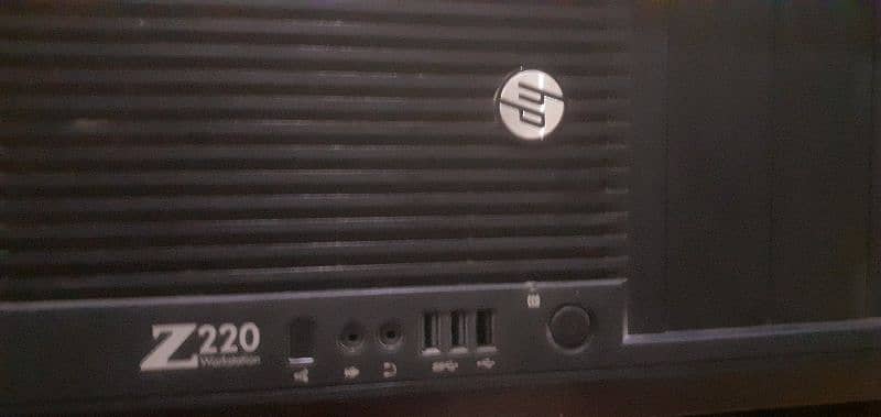 HP Z220 Full Tower Gaming 2