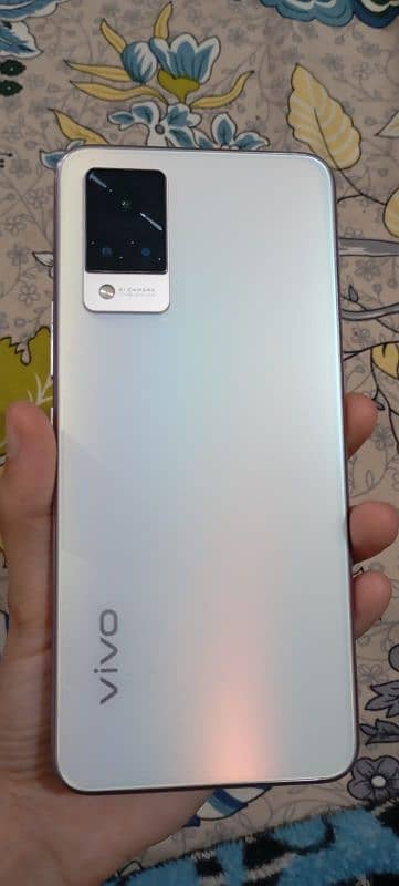 vivo V21 (8+128) 0