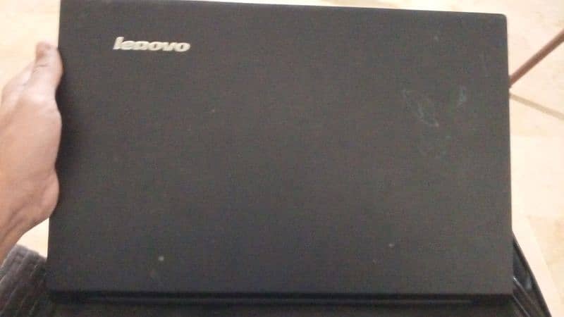 Lenovo B590 0