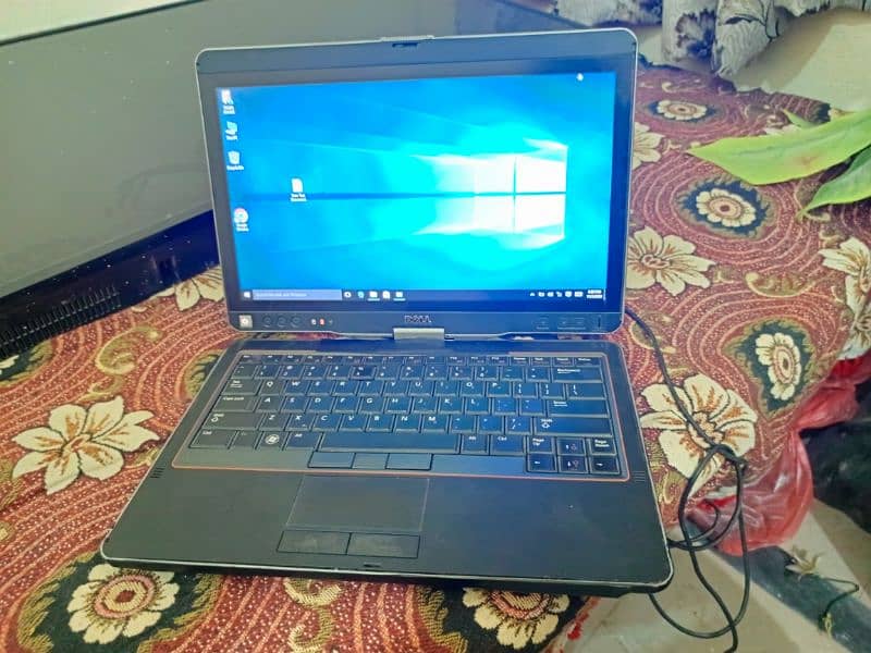 Dell core i3 2ng gen 2gb 320gb laptop 7