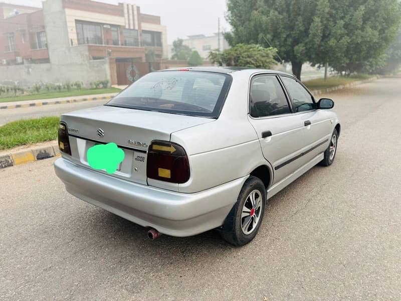 Suzuki Baleno 2005 4