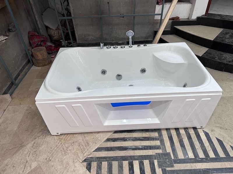 whirlpool /bathtub /jaccuzi /automatic 4