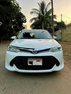 Toyota Corolla Axio 2016