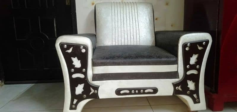 sofa set  n table 1