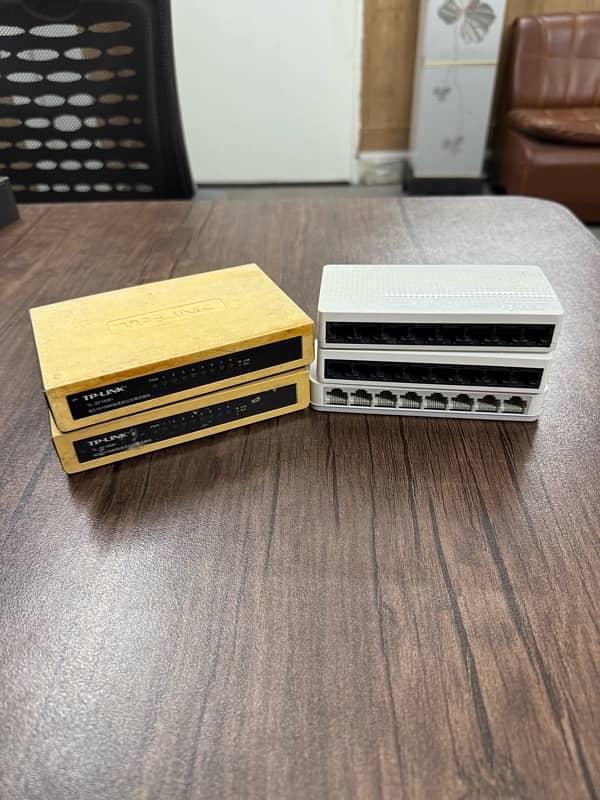 Networking Switches 8 Port 0