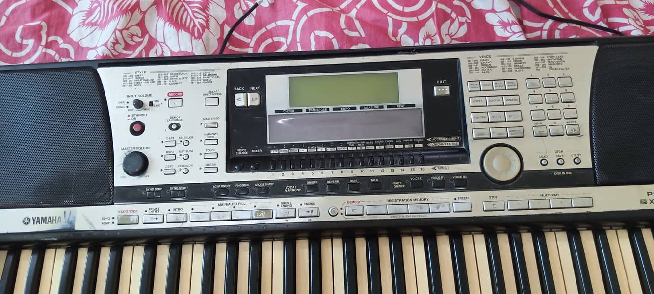 Yamaha PSR 740 Professional Piano Yamaha Keyboard Casio Roland Korg 0