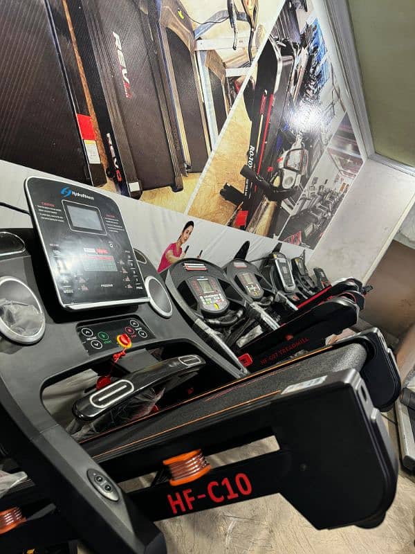 LifeFitness Treadmills / SemiCommercial Treadmills/Domestic Treadmills 17